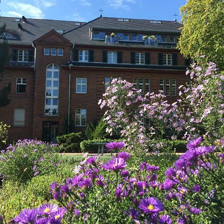 Gaeste- Und Tagungshaus Am Glockengarten Berlijn Buitenkant foto